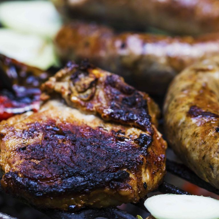 come evitare di bruciare la carne alla griglia